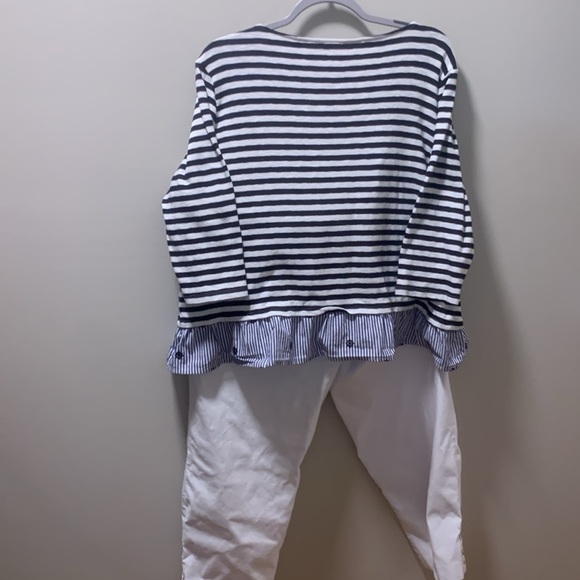 Navy and white striped top Talbots - Picture 5 of 5